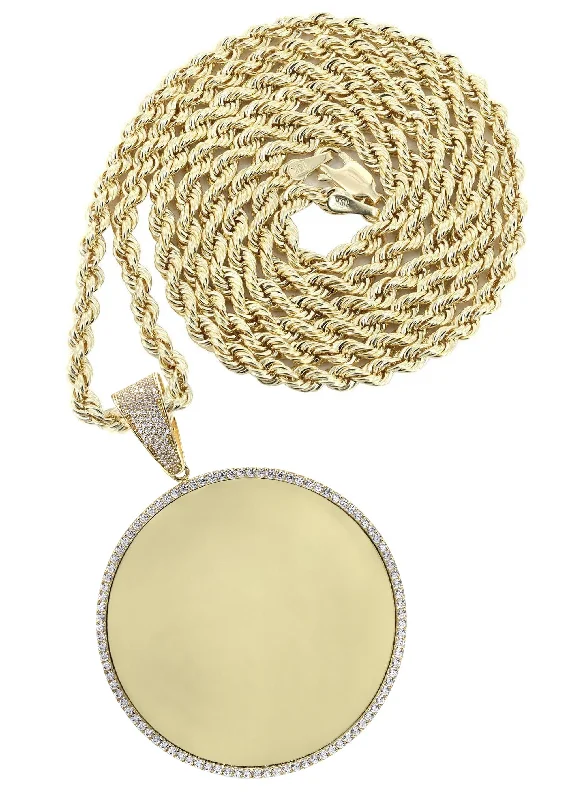 10K Yellow Gold Large Picture Necklace | Appx. 24.3 Grams