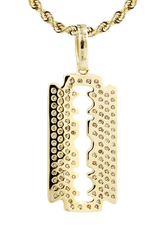 10k-yellow-gold-razorblade-pendant-rope-chain-0-77-carats