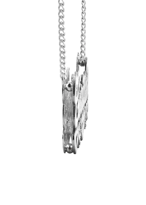 14k-ladies-white-gold-with-diamonds-name-plate-necklace-appx-10-9-grams