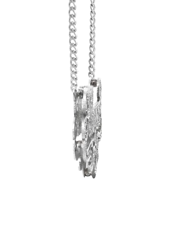 14k-ladies-white-gold-with-diamonds-name-plate-necklace-appx-9-7-grams