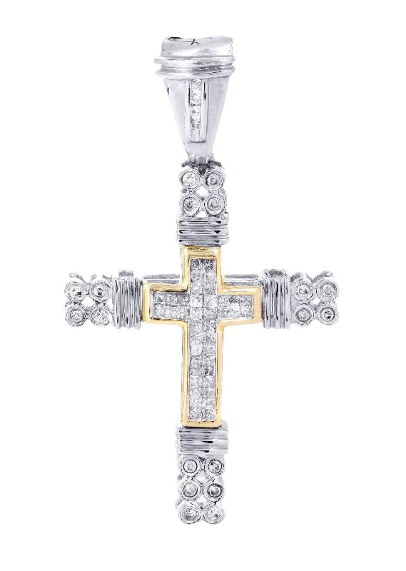 Diamond Cross Pendant | 0.68 Carats | 7.11 Grams