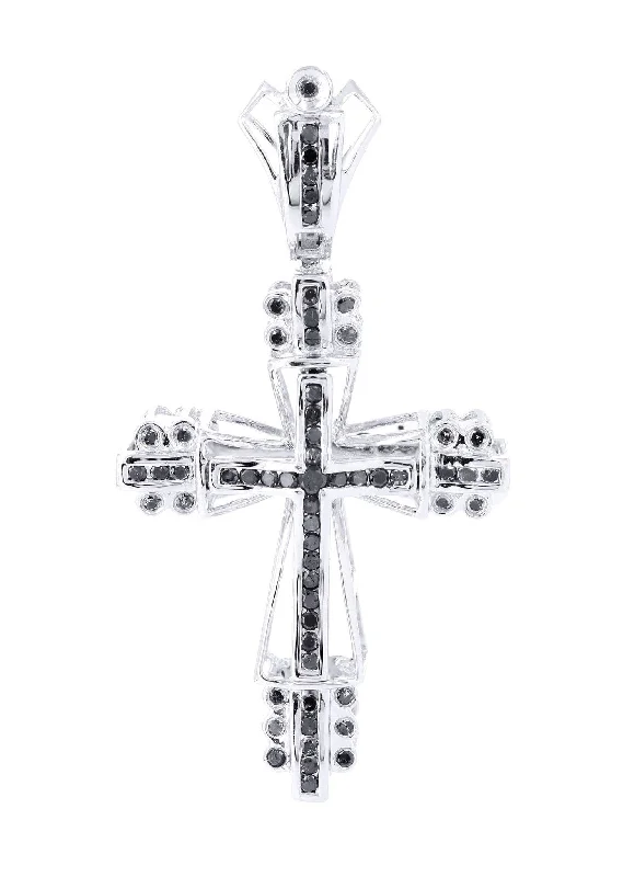 Diamond Cross Pendant | 0.73 Carats | 6.25 Grams