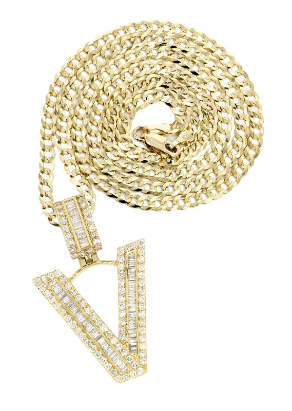 14K Yellow Gold Letter ""V"" Baguette Diamond Necklace | 1.81 Carats