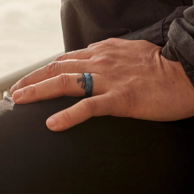 alpine-navy-hammered-ring