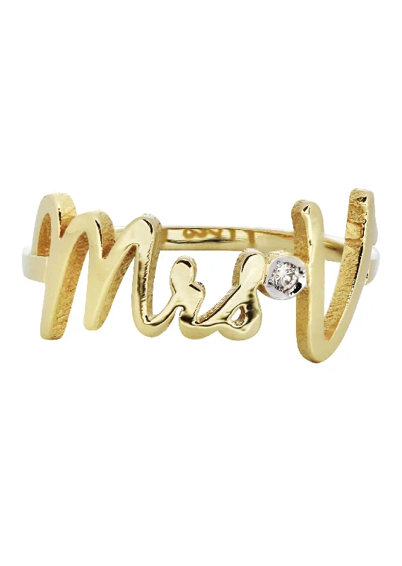 14K Gold Cursive Initial Name Ring | Appx. 1.4 Grams