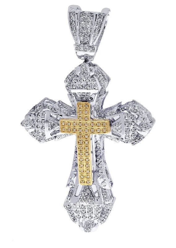 Diamond Cross Pendant| 1.72 Carats| 30.68 Grams