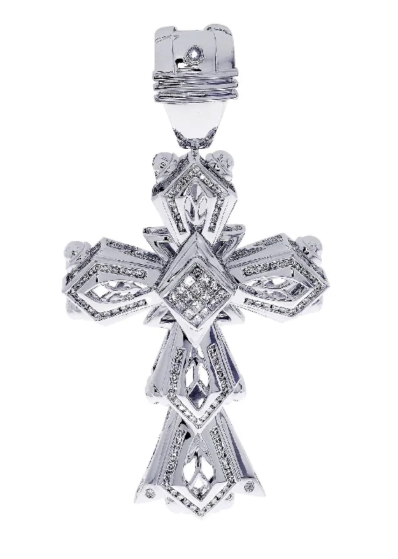 Diamond Cross Pendant| 1.78 Carats| 33.09 Grams