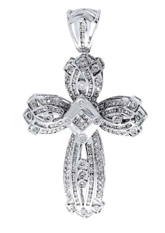 Diamond Cross Pendant| 1.85 Carats| 14.51 Grams