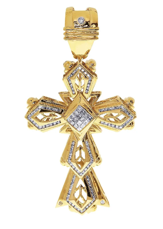 Diamond Cross Pendant| 2.55 Carats| 32.98 Grams