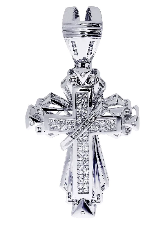 Diamond Cross Pendant| 2.66 Carats| 24.59 Grams