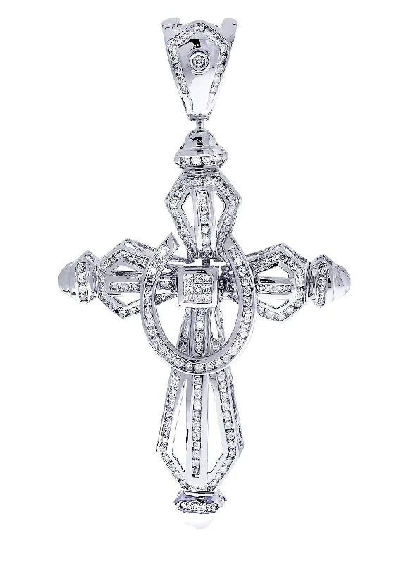 Diamond Cross Pendant| 2.91 Carats| 26.13 Grams