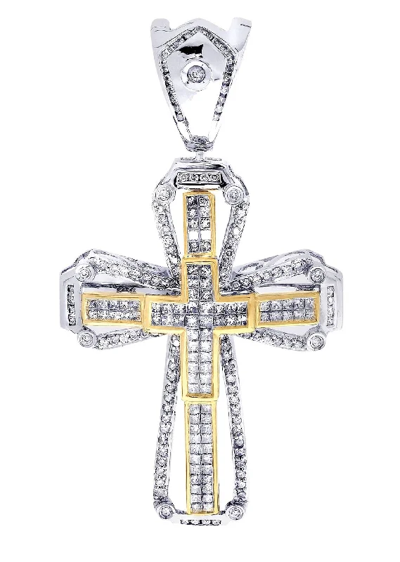 Diamond Cross Pendant| 2.92 Carats| 15.33 Grams