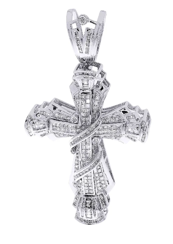 Diamond Cross Pendant| 3.23 Carats| 23.26 Grams