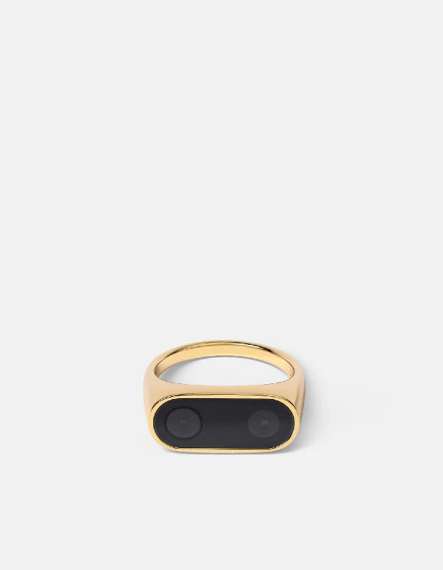 Dual Camera Signet Ring, 14k Gold