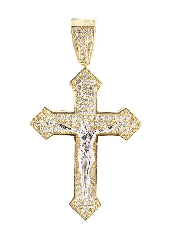 10K Gold Cross Pendant  |  4.5 Grams