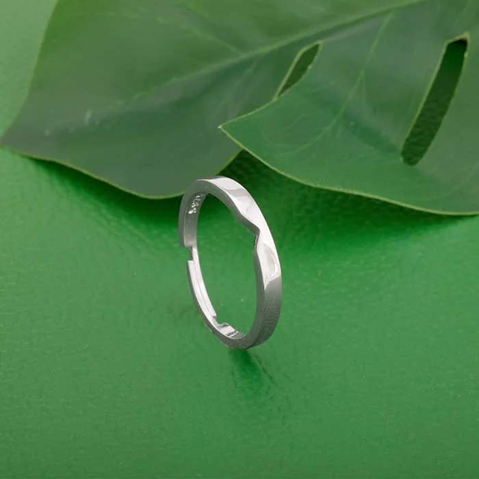 silver-classic-ring-band-for-him