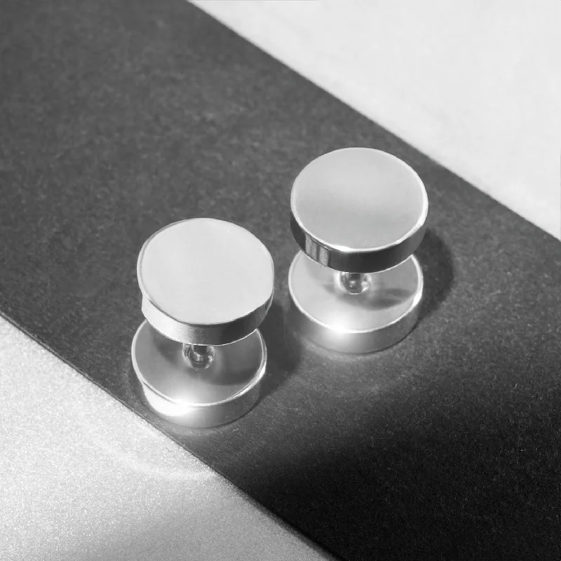 silver-round-stud-earrings