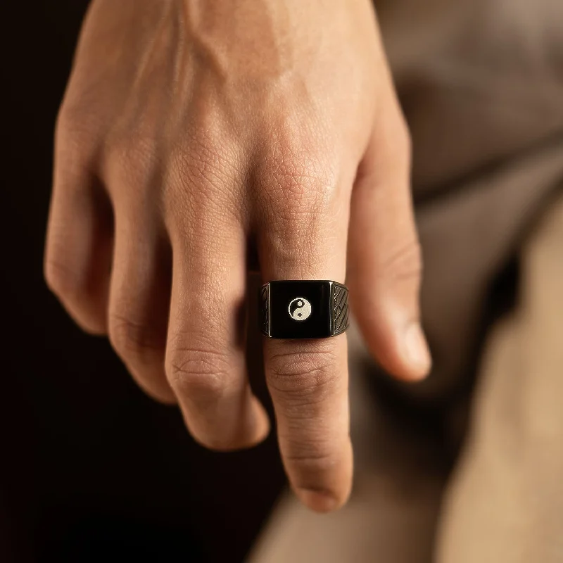 spiritual-black-hercules-ring