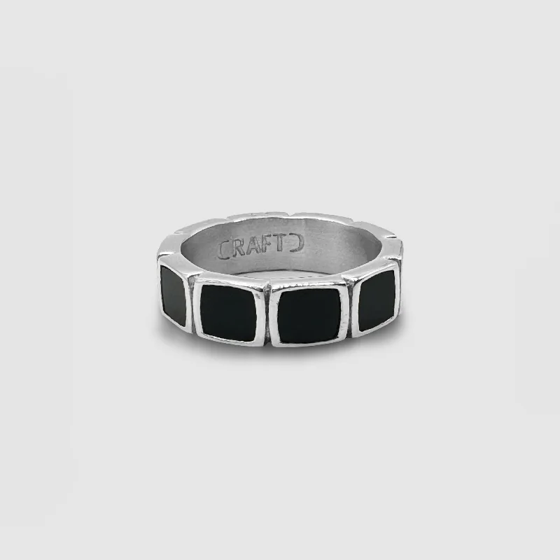 stone-band-ring-silver