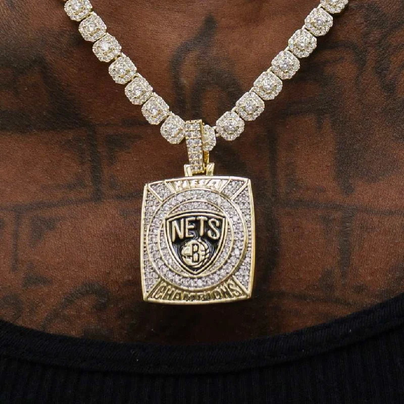 Brooklyn Nets Championship Pendant - Yellow Gold