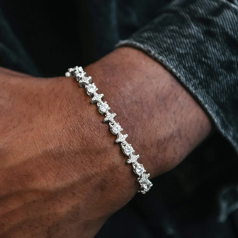 Round Stone Star Tennis Bracelet in White Gold