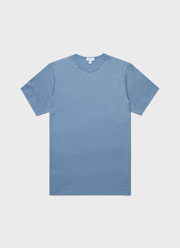 Men's Classic T-shirt in Como Blue